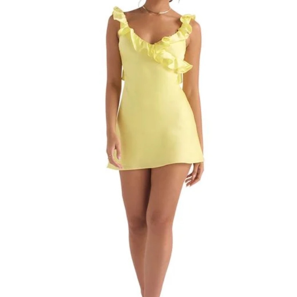 Finesse Lemon Backless Dress